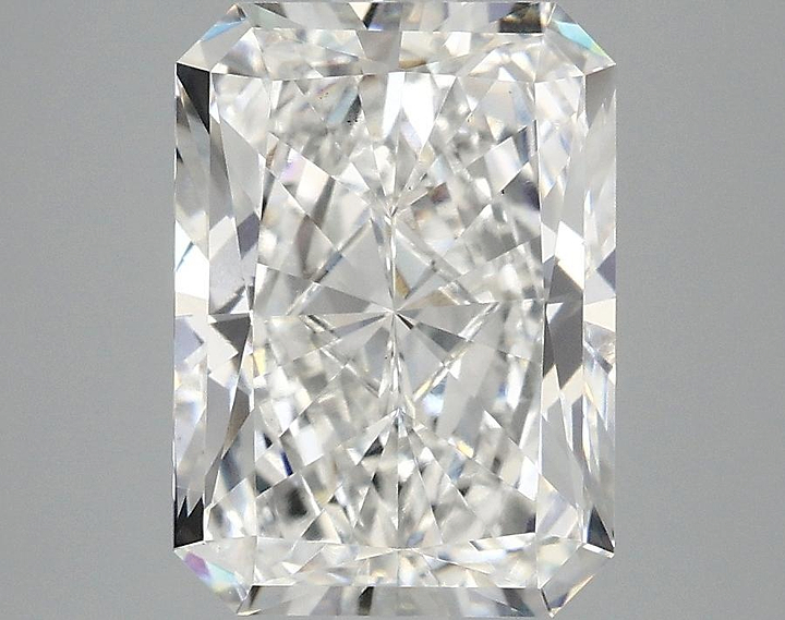 3.46 Carat Radiant Shaped Excellent Cut VS1 IGI Certified Lab Grown Diamond