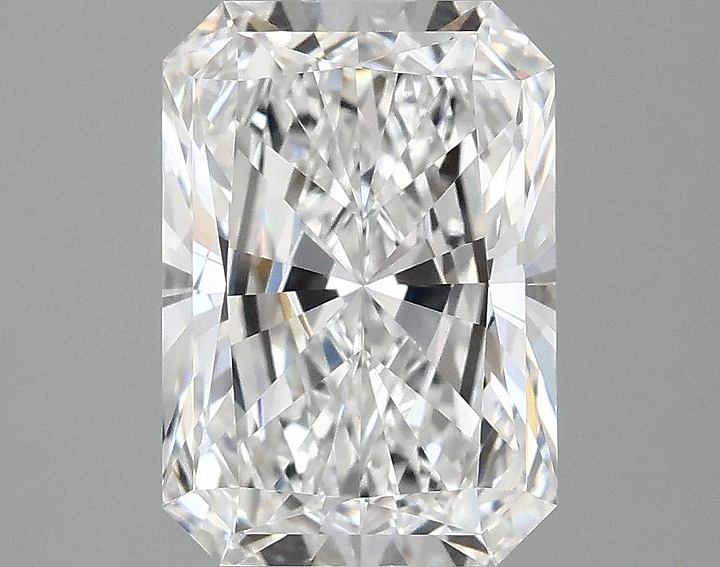 2.85 Carat Radiant Shaped Ideal Cut VVS2 IGI Certified Lab Grown Diamond