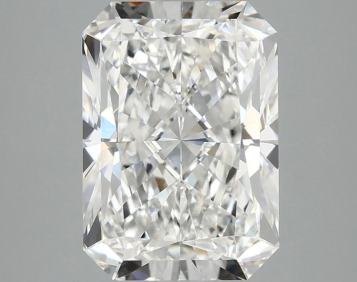 3.88 Carat Radiant Shaped Ideal Cut VVS2 IGI Certified Lab Grown Diamond