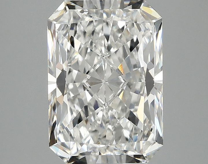 3.06 Carat Radiant Shaped Ideal Cut VVS2 IGI Certified Lab Grown Diamond