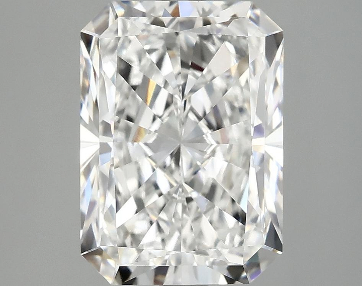 3.97 Carat Radiant Shaped Ideal Cut VVS2 IGI Certified Lab Grown Diamond