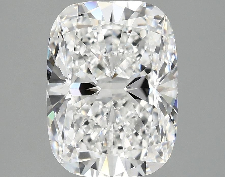 3.05 Carat Cushion Shaped Excellent Cut VVS2 IGI Certified Lab Grown Diamond