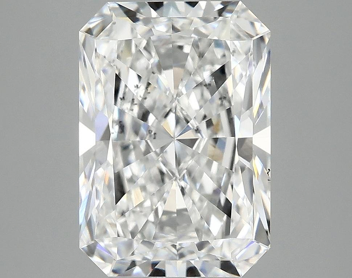 3.96 Carat Radiant Shaped Ideal Cut VS2 IGI Certified Lab Grown Diamond