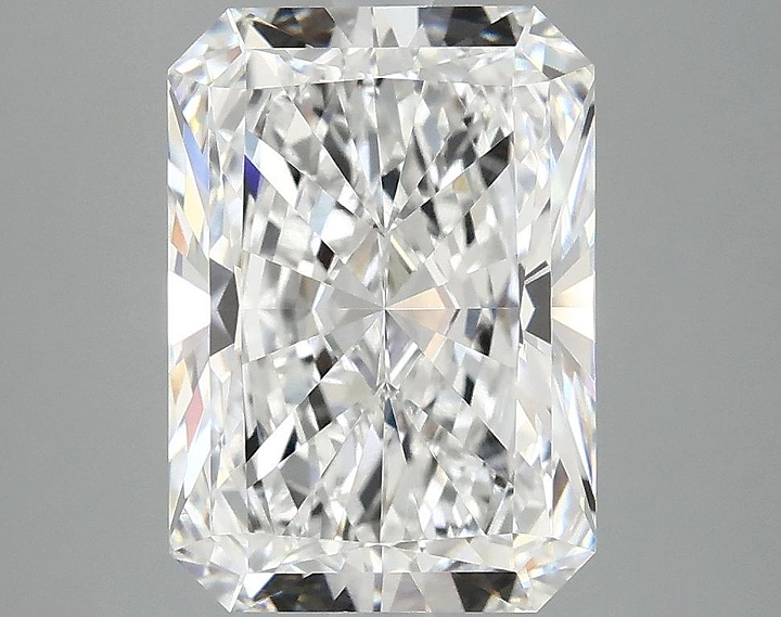 4.12 Carat Radiant Shaped Ideal Cut VVS2 IGI Certified Lab Grown Diamond
