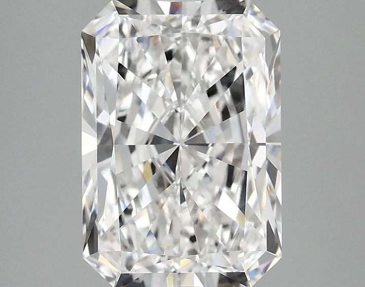 2.82 Carat Radiant Shaped Ideal Cut VS1 IGI Certified Lab Grown Diamond
