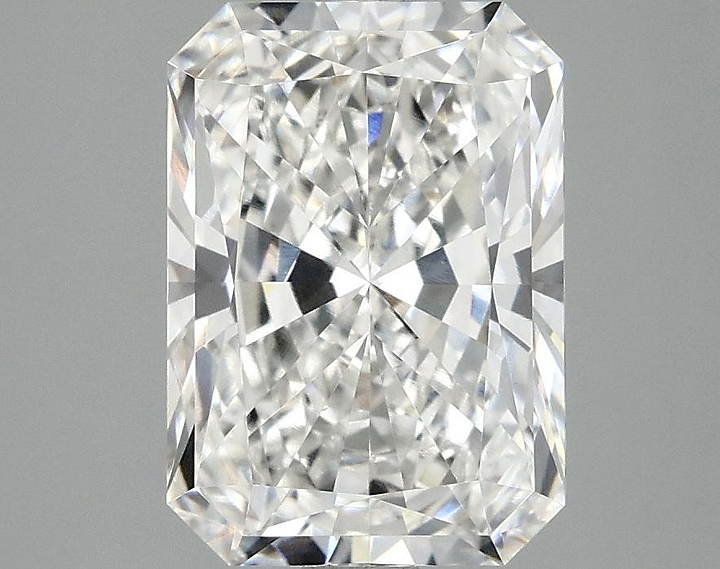 3.05 Carat Radiant Shaped Ideal Cut VS1 IGI Certified Lab Grown Diamond
