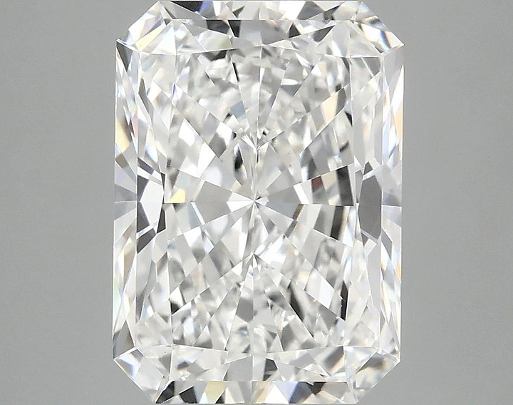 4.05 Carat Radiant Shaped Ideal Cut VVS2 IGI Certified Lab Grown Diamond