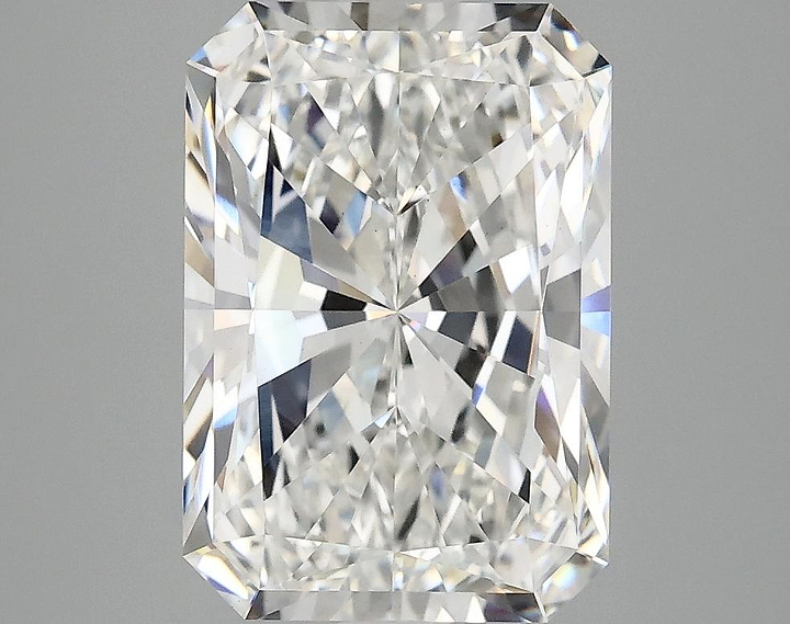 4.05 Carat Radiant Shaped Ideal Cut VS1 IGI Certified Lab Grown Diamond