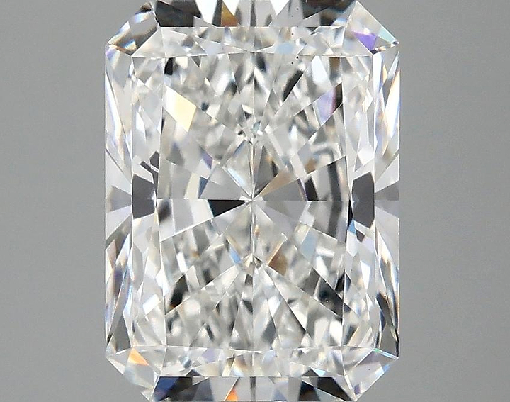 3.04 Carat Radiant Shaped Excellent Cut VS1 IGI Certified Lab Grown Diamond