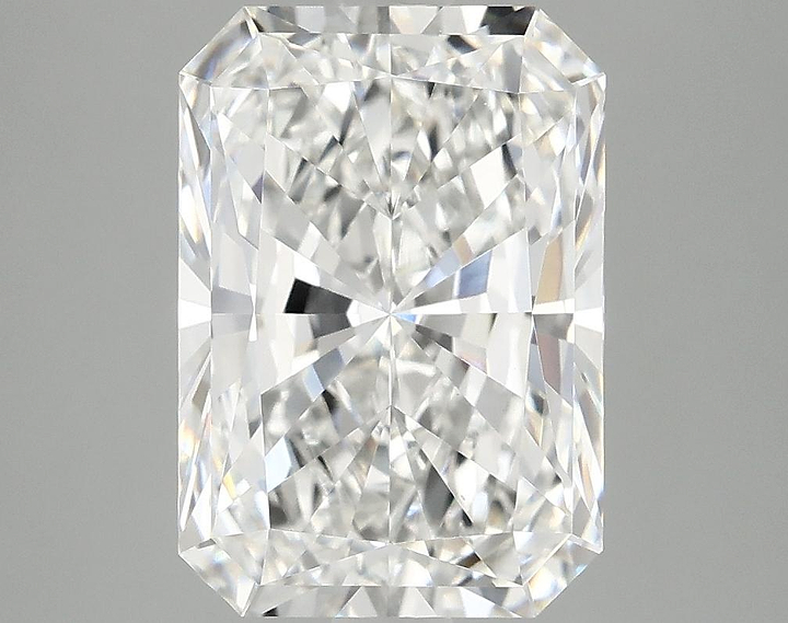 3.96 Carat Radiant Shaped Ideal Cut VVS2 IGI Certified Lab Grown Diamond