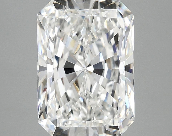 3.96 Carat Radiant Shaped Ideal Cut VS1 IGI Certified Lab Grown Diamond