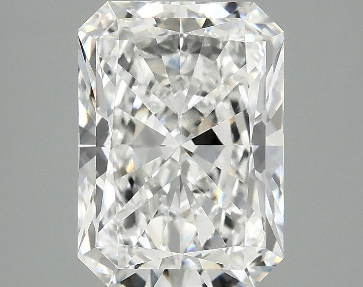 3.03 Carat Radiant Shaped Excellent Cut VVS2 IGI Certified Lab Grown Diamond