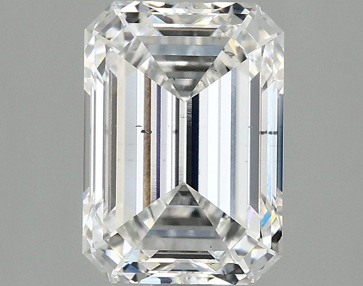 2.55 Carat Emerald Shaped Ideal Cut SI1 IGI Certified Lab Grown Diamond