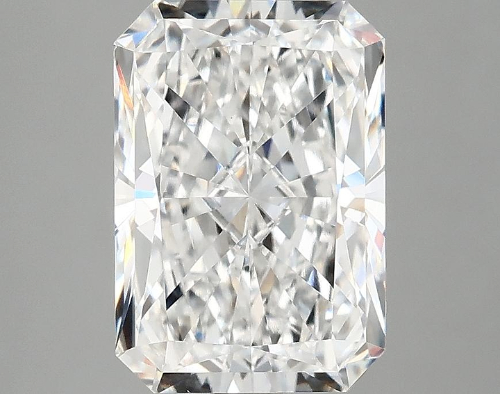2.99 Carat Radiant Shaped Ideal Cut VS1 IGI Certified Lab Grown Diamond