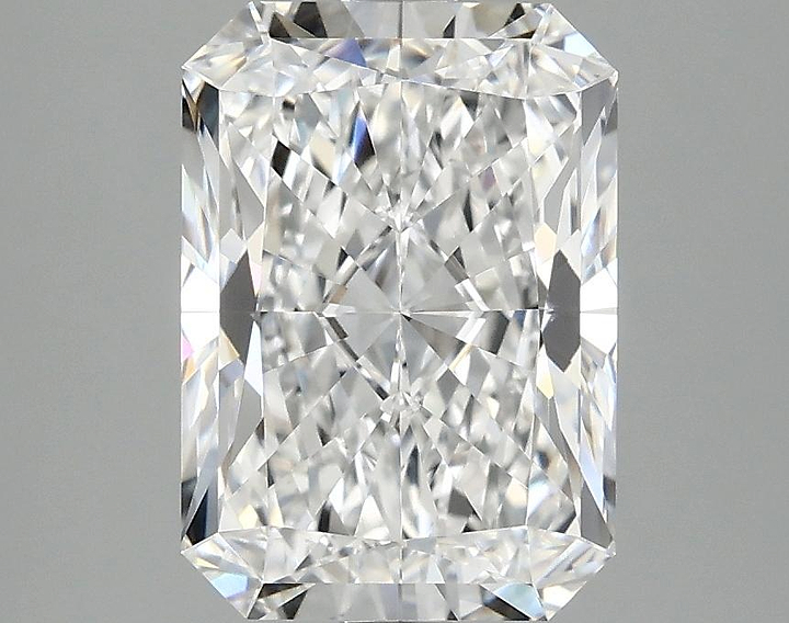 2.93 Carat Radiant Shaped Ideal Cut VVS2 IGI Certified Lab Grown Diamond