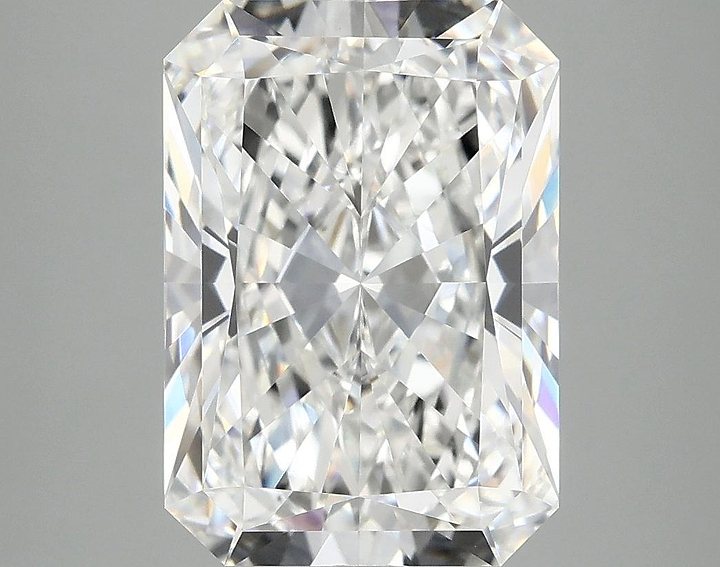 4.99 Carat Radiant Shaped Ideal Cut VVS2 IGI Certified Lab Grown Diamond