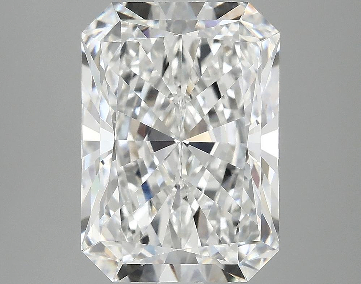 4.07 Carat Radiant Shaped Ideal Cut VVS2 IGI Certified Lab Grown Diamond