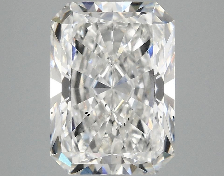 4.1 Carat Radiant Shaped Ideal Cut SI1 IGI Certified Lab Grown Diamond