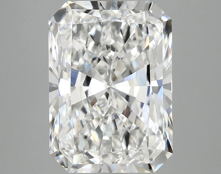 4.07 Carat Radiant Shaped Ideal Cut VS1 IGI Certified Lab Grown Diamond