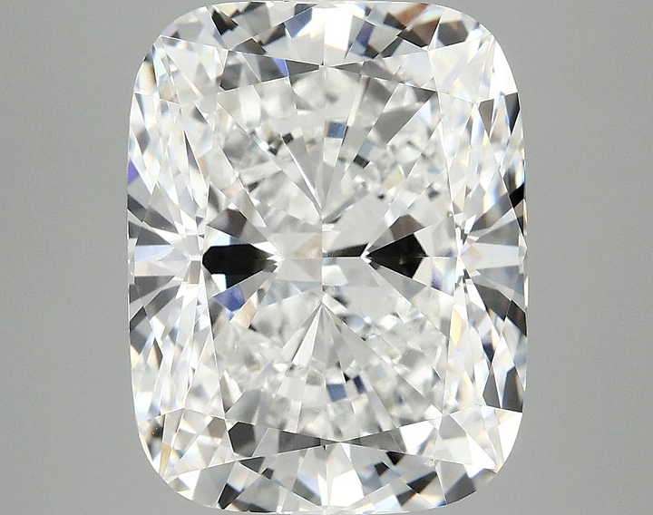 7.14 Carat Cushion Shaped Excellent Cut VS2 IGI Certified Lab Grown Diamond