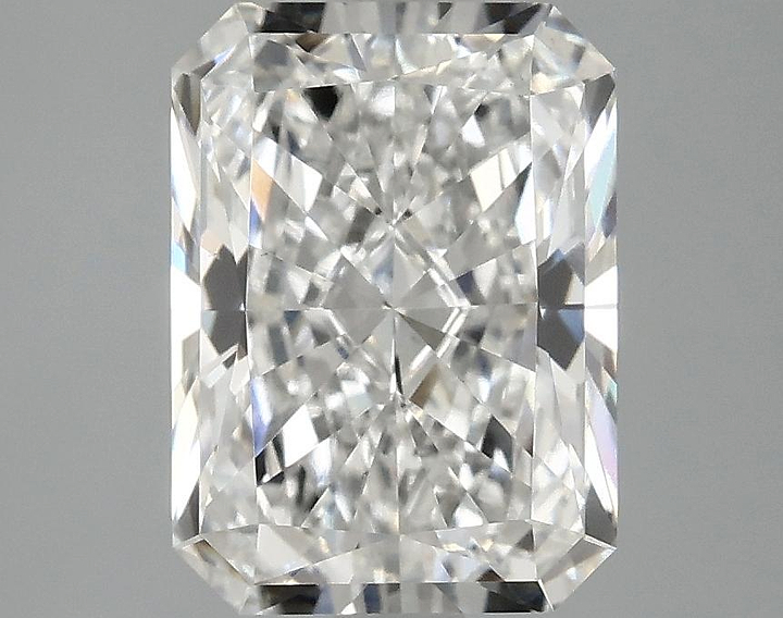 3.05 Carat Radiant Shaped Excellent Cut VS1 IGI Certified Lab Grown Diamond