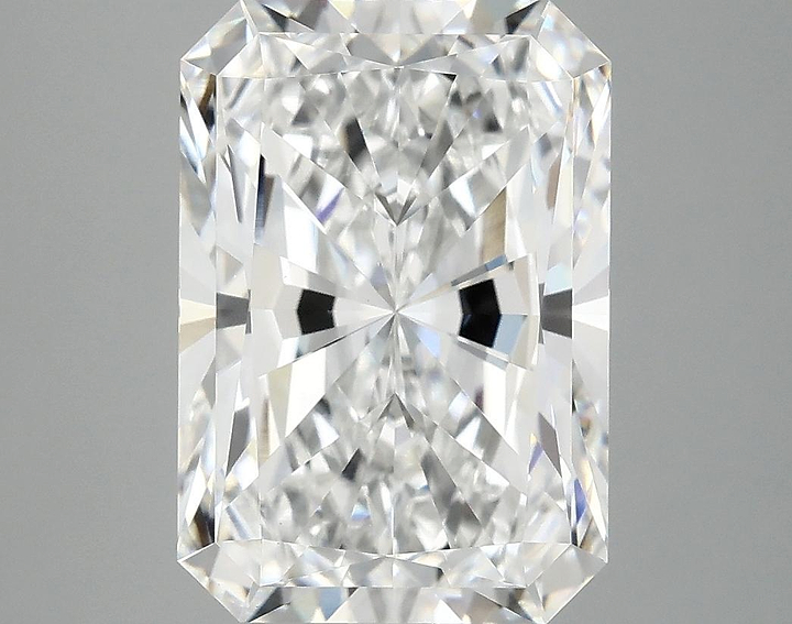 4.99 Carat Radiant Shaped Ideal Cut VS1 IGI Certified Lab Grown Diamond