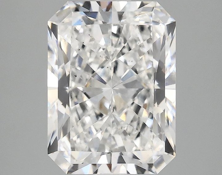 3.9 Carat Radiant Shaped Excellent Cut VS2 IGI Certified Lab Grown Diamond