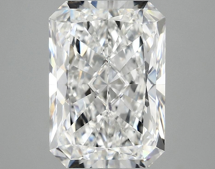 3.7 Carat Radiant Shaped Ideal Cut VVS2 IGI Certified Lab Grown Diamond