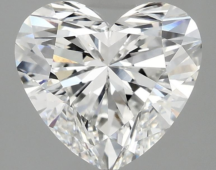 3.06 Carat Heart Shaped Ideal Cut VVS2 IGI Certified Lab Grown Diamond