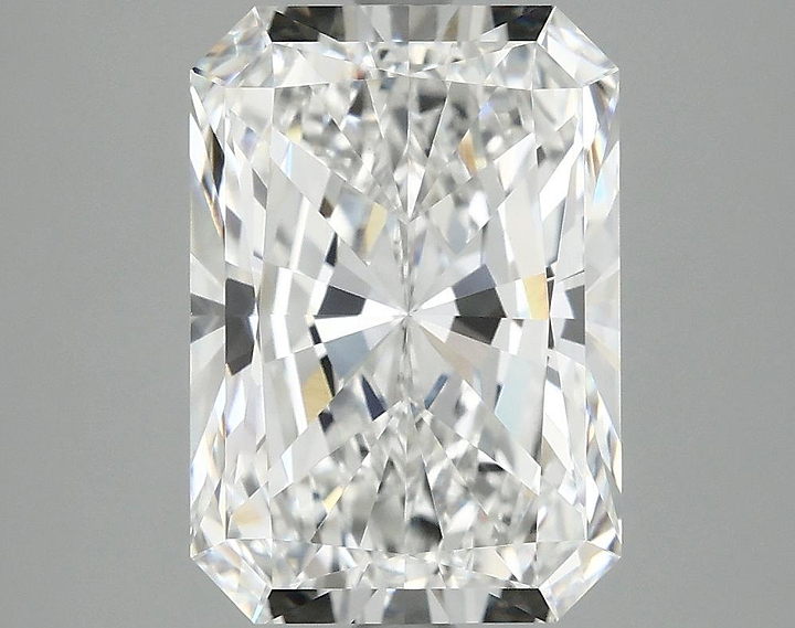 4.02 Carat Radiant Shaped Ideal Cut VVS2 IGI Certified Lab Grown Diamond