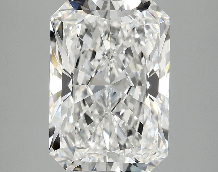 4.02 Carat Radiant Shaped Ideal Cut VVS2 IGI Certified Lab Grown Diamond