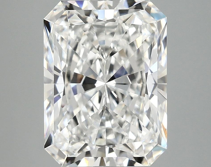 4.18 Carat Radiant Shaped Excellent Cut VVS2 IGI Certified Lab Grown Diamond