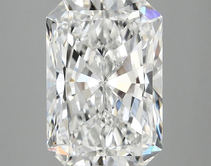4.05 Carat Radiant Shaped Ideal Cut VS1 IGI Certified Lab Grown Diamond
