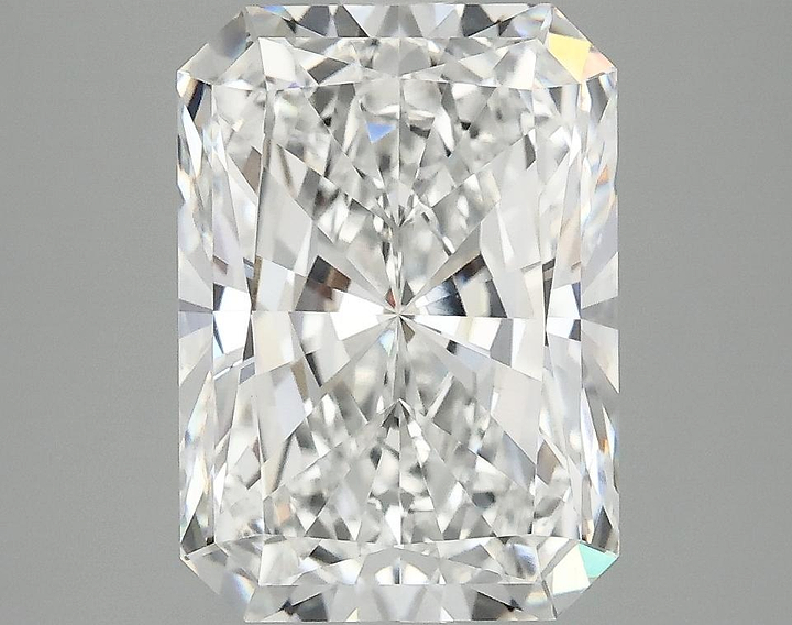 4.05 Carat Radiant Shaped Ideal Cut VS1 IGI Certified Lab Grown Diamond