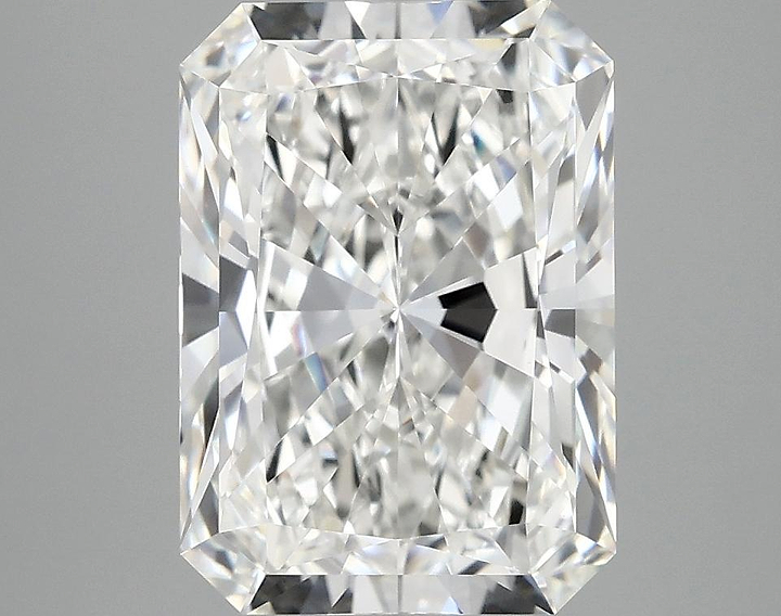 3.92 Carat Radiant Shaped Ideal Cut VVS2 IGI Certified Lab Grown Diamond