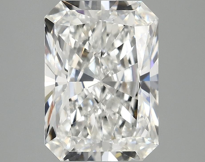 3.08 Carat Radiant Shaped Ideal Cut VVS2 IGI Certified Lab Grown Diamond