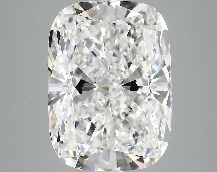 5.07 Carat Cushion Shaped Excellent Cut VS1 IGI Certified Lab Grown Diamond