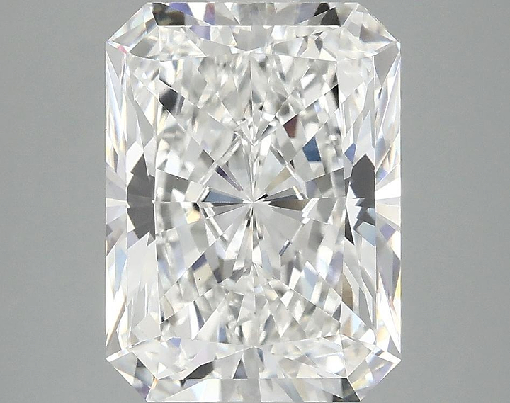 4.06 Carat Radiant Shaped Excellent Cut VVS2 IGI Certified Lab Grown Diamond