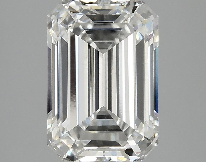 3.03 Carat Emerald Shaped Ideal Cut VS1 IGI Certified Lab Grown Diamond