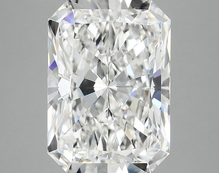 4.99 Carat Radiant Shaped Ideal Cut VVS2 IGI Certified Lab Grown Diamond