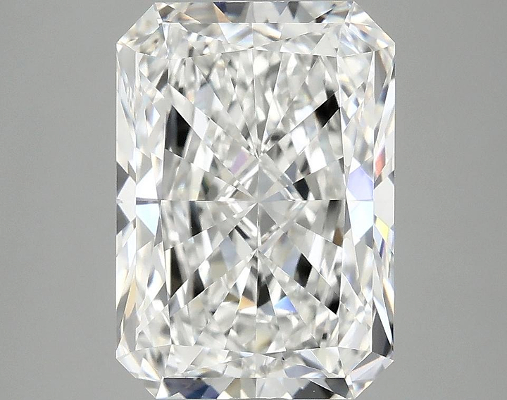 3.89 Carat Radiant Shaped Ideal Cut VVS2 IGI Certified Lab Grown Diamond