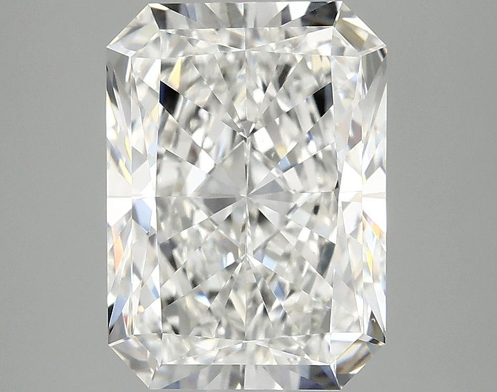 3.96 Carat Radiant Shaped Excellent Cut VS1 IGI Certified Lab Grown Diamond