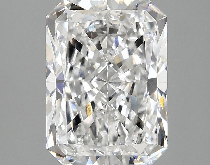 2.99 Carat Radiant Shaped Excellent Cut VS1 IGI Certified Lab Grown Diamond