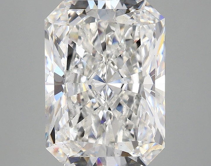4.09 Carat Radiant Shaped Excellent Cut SI1 IGI Certified Lab Grown Diamond