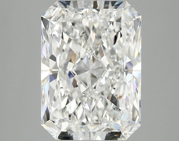 4.03 Carat Radiant Shaped Ideal Cut VVS2 IGI Certified Lab Grown Diamond