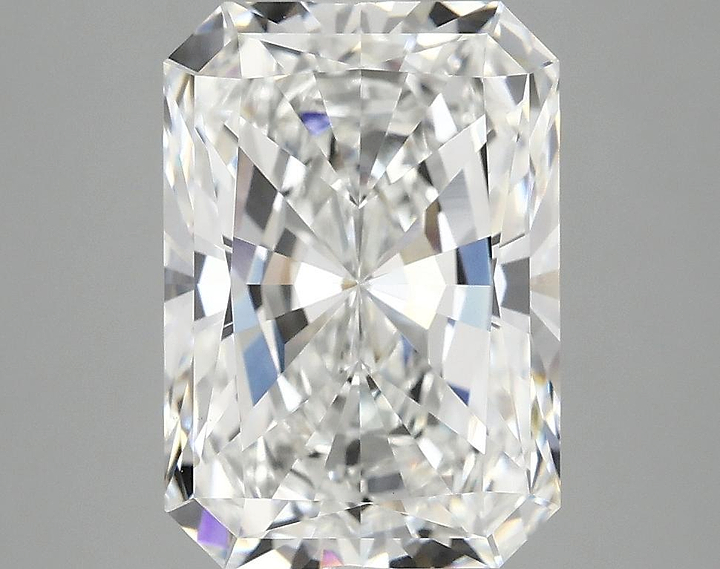 3.96 Carat Radiant Shaped Ideal Cut VS1 IGI Certified Lab Grown Diamond