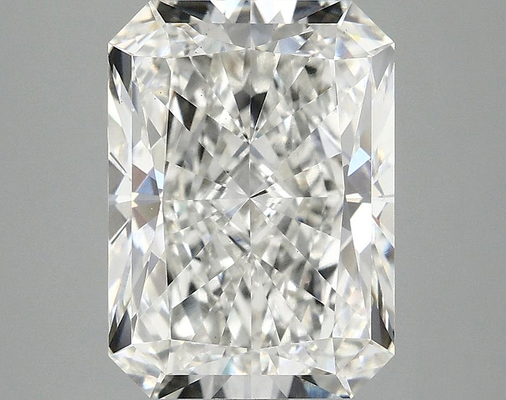 4.08 Carat Radiant Shaped Excellent Cut VS2 IGI Certified Lab Grown Diamond