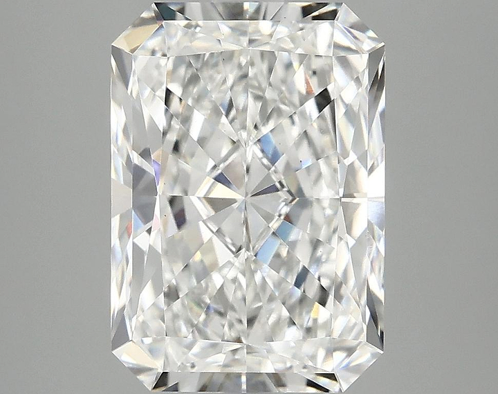 3.99 Carat Radiant Shaped Ideal Cut VS1 IGI Certified Lab Grown Diamond