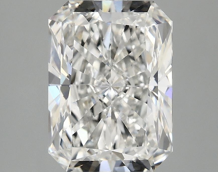 2.98 Carat Radiant Shaped Excellent Cut VVS2 IGI Certified Lab Grown Diamond