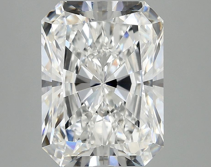 4.03 Carat Radiant Shaped Excellent Cut VVS2 IGI Certified Lab Grown Diamond